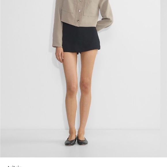 Aritzia Cropped Button-Up Jacket in Taupe (Nomad Taupe)  cropped - Picture 4 of 4